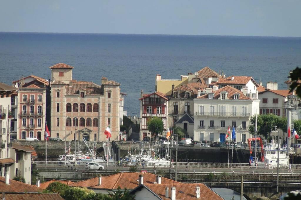 Ciboure:T2, proximité golf et plages, vue sur mer Extérieur photo